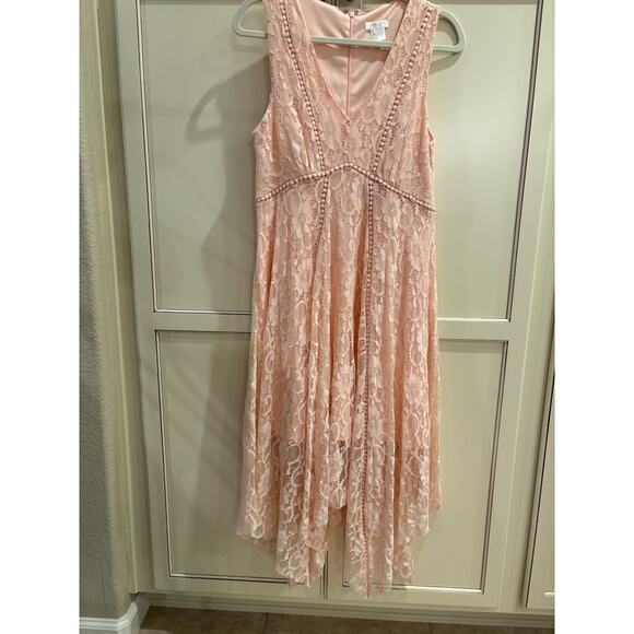 Venus Women Sz 12 Handkerchief Hem Lace Dress Pink V Neck Mini Length Lining - Picture 4 of 4